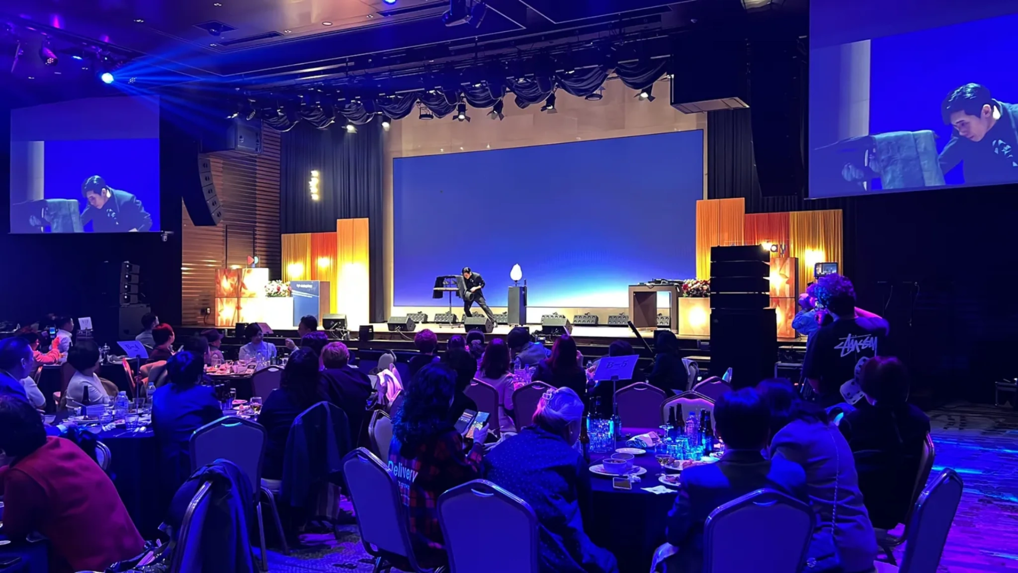 인크레더블 매직쇼 공연 장면